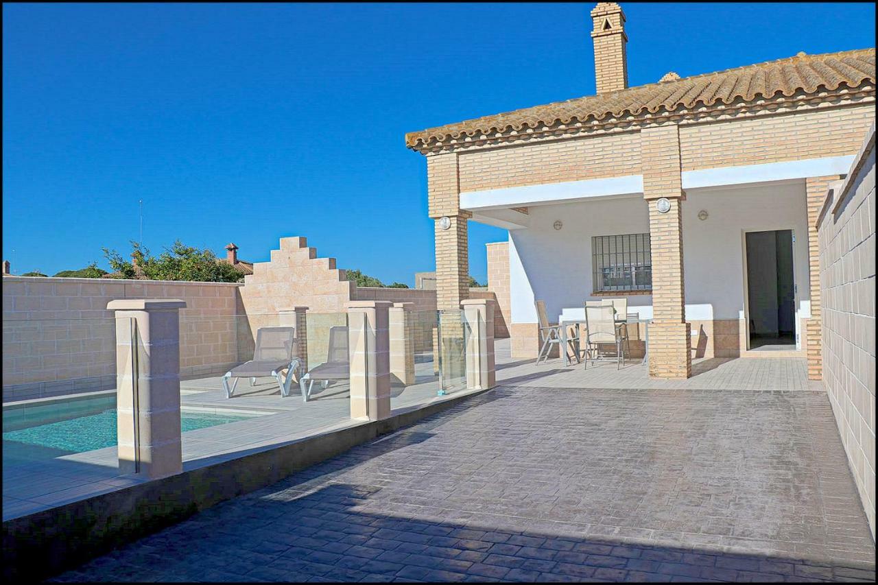 Chalet Penuelas Con Piscina Conil De La Frontera Exterior photo